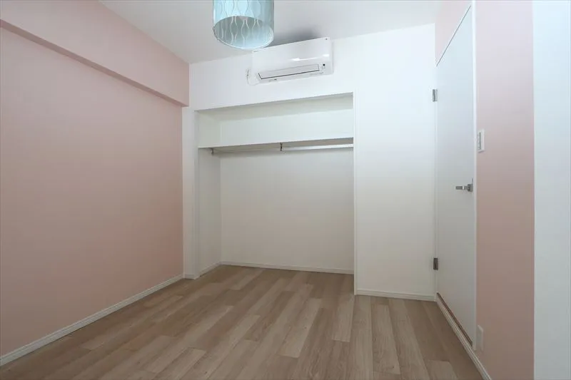 室内にアクセントクロスを採用するメリットは？